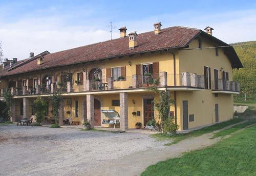 Cascina Rocca - Guest House Castiglione Falletto Exteriör bild